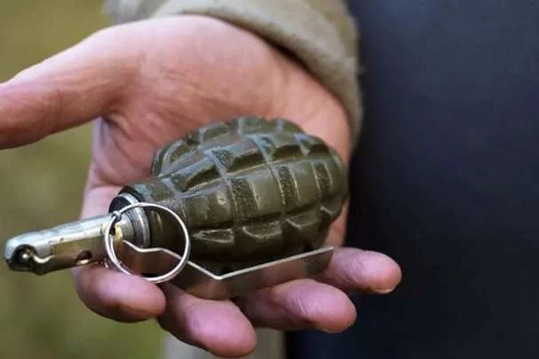 Чоловік кинув гранату в Кам’янському: троє постраждали